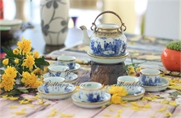 Bộ ấm trà men xanh bọc đồng vẽ tay hoa văn đẹp mắt gốm Bát Tràng chất lượng